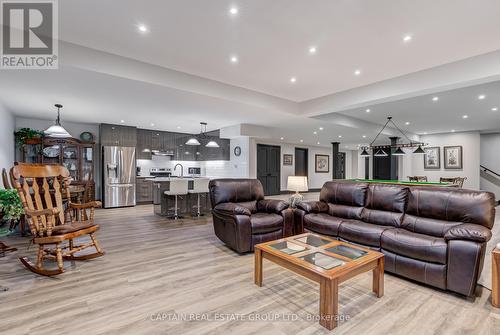 836059 4Th Line E, Mulmur, ON - Indoor Photo Showing Living Room