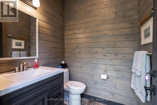 836059 4Th Line E, Mulmur, ON - Indoor Photo Showing Bathroom