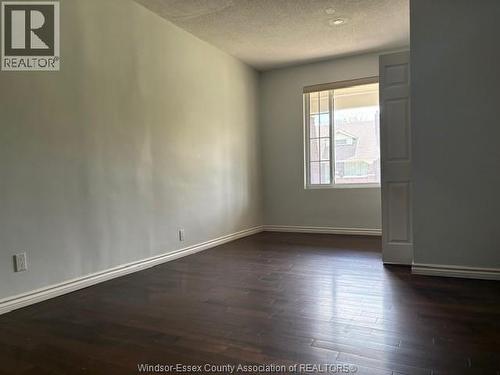 1370 Bruce Ave, Windsor, ON - Indoor Photo Showing Other Room