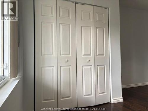 1370 Bruce Ave, Windsor, ON - Indoor Photo Showing Other Room
