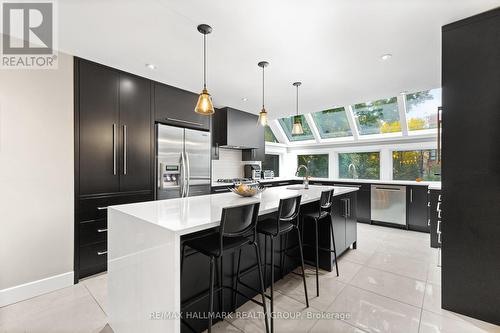 501 Wilbrod Street, Ottawa, ON - Indoor Photo Showing Kitchen With Upgraded Kitchen