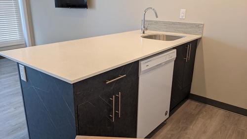10919 97 Street Nw, Edmonton, AB - Indoor Photo Showing Kitchen