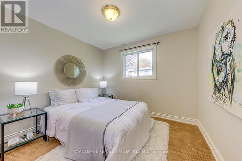 3125 Centennial Drive, Burlington, ON - Indoor Photo Showing Bedroom