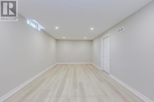 3125 Centennial Drive, Burlington, ON - Indoor Photo Showing Other Room