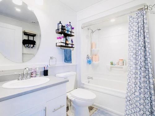 4 Kelly'S Lane, Ingonish Beach, NS 