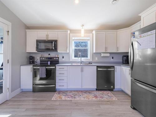 4 Kelly'S Lane, Ingonish Beach, NS 