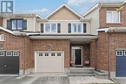 449 CELTIC RIDGE CRESCENT  Ottawa, ON K2W 0B1
