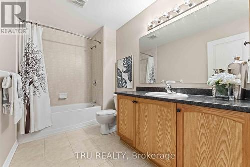 449 Celtic Ridge Crescent, Ottawa, ON - Indoor Photo Showing Bathroom