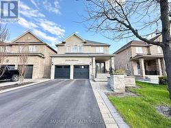194 TWIN HILLS CRESCENT Vaughan, ON L4H 0H2