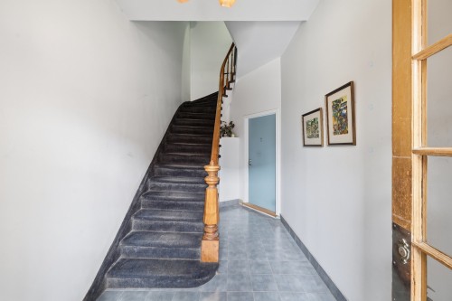 Staircase - 2-554 Rue Milton, Montréal (Le Plateau-Mont-Royal), QC - Indoor Photo Showing Other Room