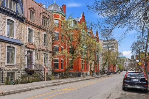 Front of Structure - 2-554 Rue Milton, Montréal (Le Plateau-Mont-Royal), QC - Outdoor With Facade