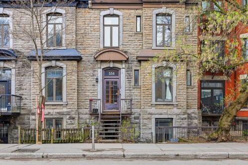 Front of Structure - 2-554 Rue Milton, Montréal (Le Plateau-Mont-Royal), QC - Outdoor With Facade