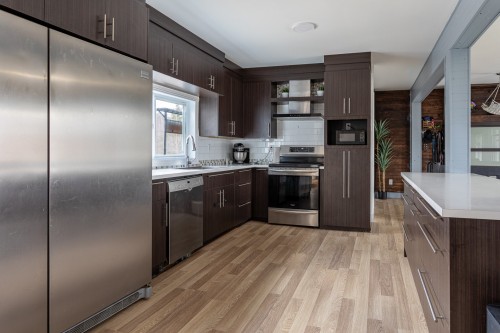 Cuisine - 270 Ch. Des Bouleaux, Shawinigan, QC - Indoor Photo Showing Kitchen