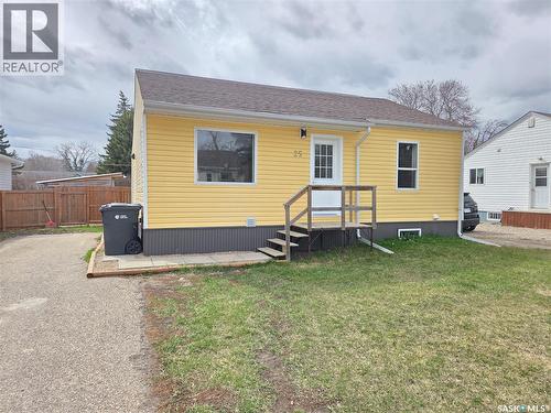 25 Rhodes Street, Redvers, SK - Outdoor With Exterior