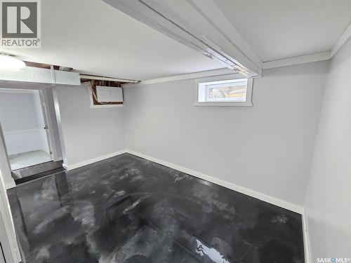 25 Rhodes Street, Redvers, SK - Indoor