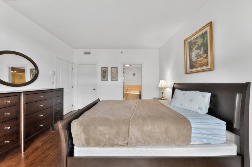 Chambre à coucher principale - 305-2435 Rue Des Nations, Montréal (Saint-Laurent), QC - Indoor Photo Showing Bedroom