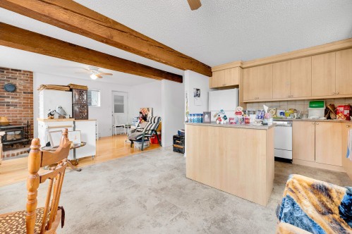 Salle à manger - 37  - 37B Av. St-Denis, Saint-Sauveur, QC - Indoor
