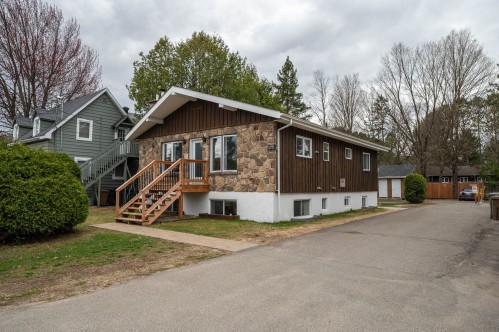 Façade - 37  - 37B Av. St-Denis, Saint-Sauveur, QC - Outdoor