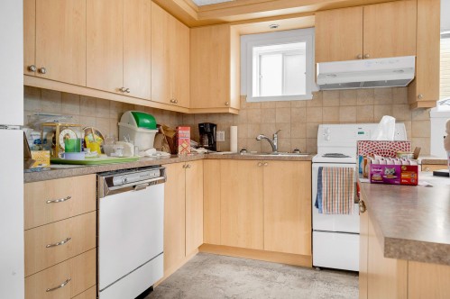 Salle de bains - 37  - 37B Av. St-Denis, Saint-Sauveur, QC - Indoor Photo Showing Kitchen