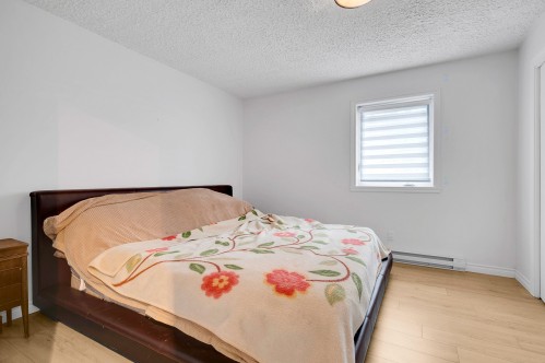 Chambre à coucher principale - 37  - 37B Av. St-Denis, Saint-Sauveur, QC - Indoor Photo Showing Bedroom