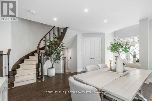 20 Westminster Circle, Barrie, ON - Indoor Photo Showing Other Room