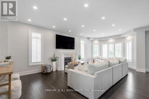 20 Westminster Circle, Barrie, ON - Indoor Photo Showing Living Room With Fireplace