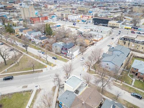 218 Austin St, Winnipeg, MB 