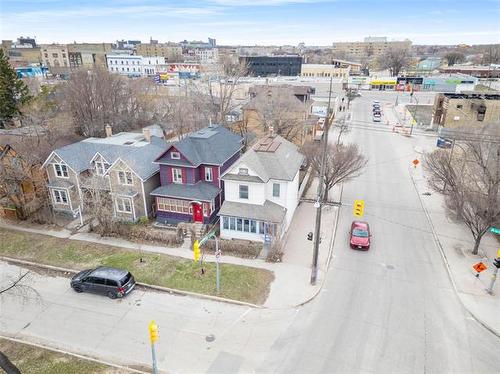 218 Austin St, Winnipeg, MB 