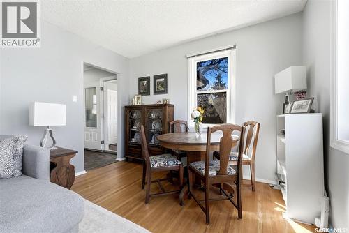 234 Broadway Avenue, Regina, SK - Indoor Photo Showing Dining Room