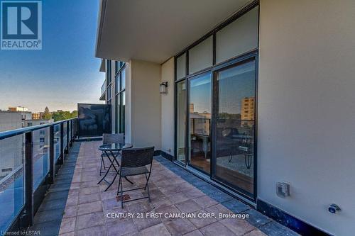 709 - 505 Talbot Street, London East (East F), ON - Outdoor With Balcony With Exterior