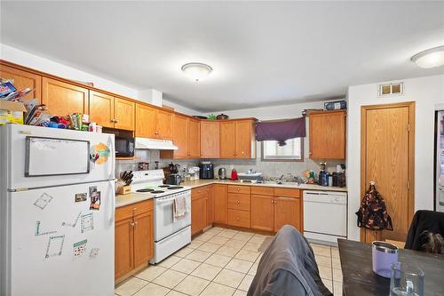 806 5Th Street, Brandon, MB 