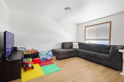 806 5Th Street, Brandon, MB 
