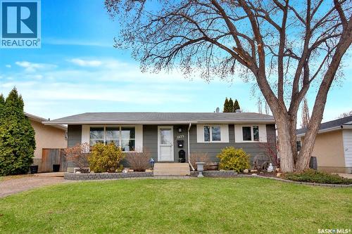 1622 Bradwell Avenue, Saskatoon, SK - Outdoor With Facade