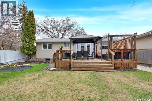 1622 Bradwell Avenue, Saskatoon, SK - Outdoor With Deck Patio Veranda