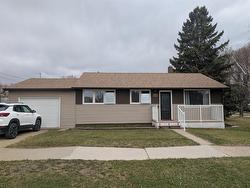 404 10th Street E  Brandon, MB R7A 5W1