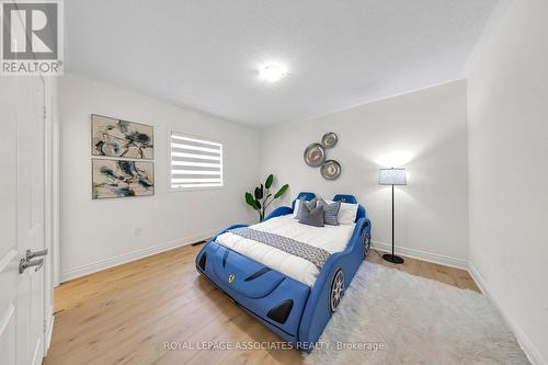 2215 Beckman Crescent, Oshawa, ON 
