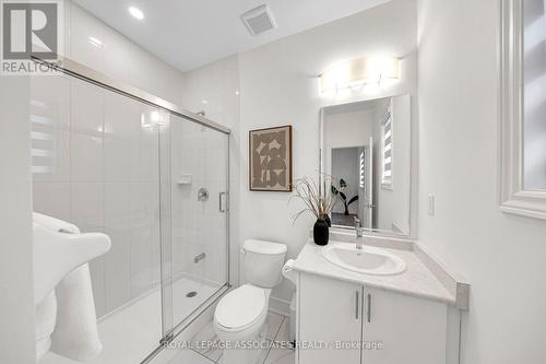 2215 Beckman Crescent, Oshawa, ON 