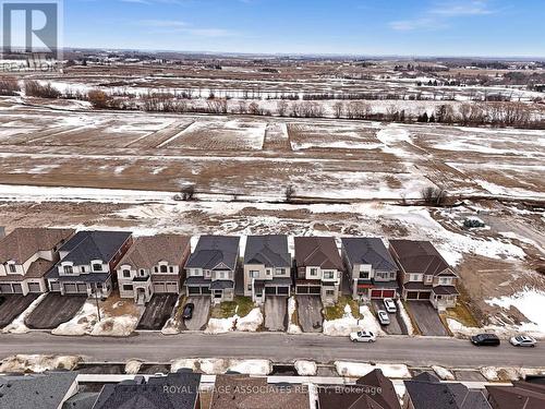 2215 Beckman Crescent, Oshawa, ON 