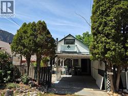 840 Cawston Avenue Hedley, BC V0X 1K0