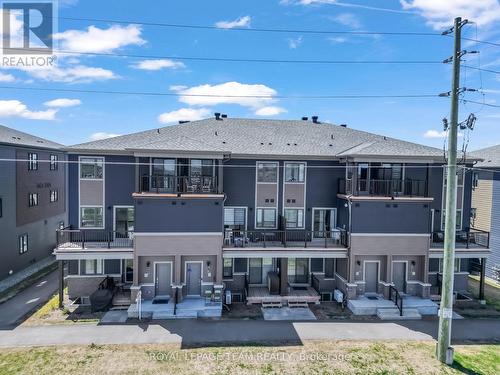 416 PARNIAN PRIVATE  Ottawa, ON K2J 7K6