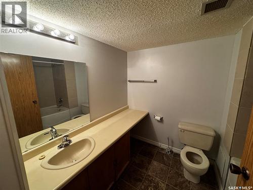 303 2125 Osler Street, Regina, SK 