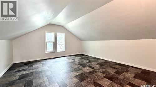 710 M Avenue S, Saskatoon, SK 