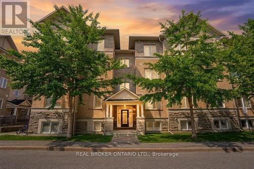 2 - 176 PASEO PRIVATE  Ottawa, ON K2G 4N7