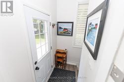 Separate entrance to basement - 