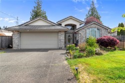 1137 Yellowbrick Rd Parksville, BC V9P 1K4