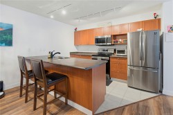 #205-2823 Jacklin Rd Langford, BC V9B 3Y1