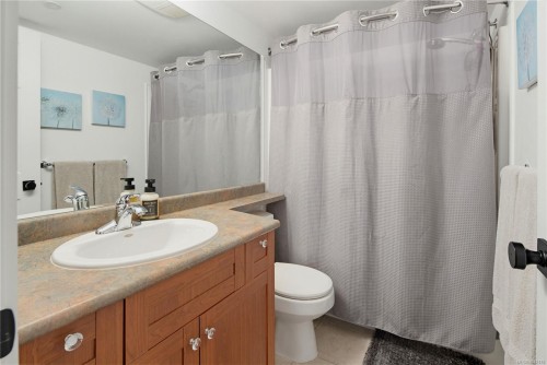 #205-2823 Jacklin Rd, Langford, BC 
