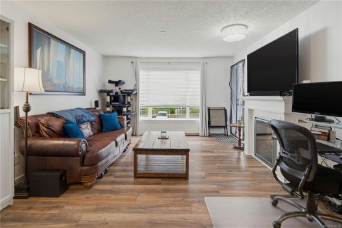 #205-2823 Jacklin Rd, Langford, BC 