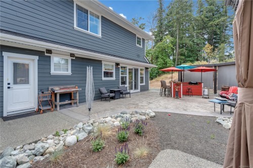 6430 Lakes Rd, Duncan, BC 