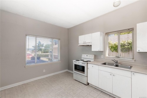 859 9Th Ave, Campbell River, BC 